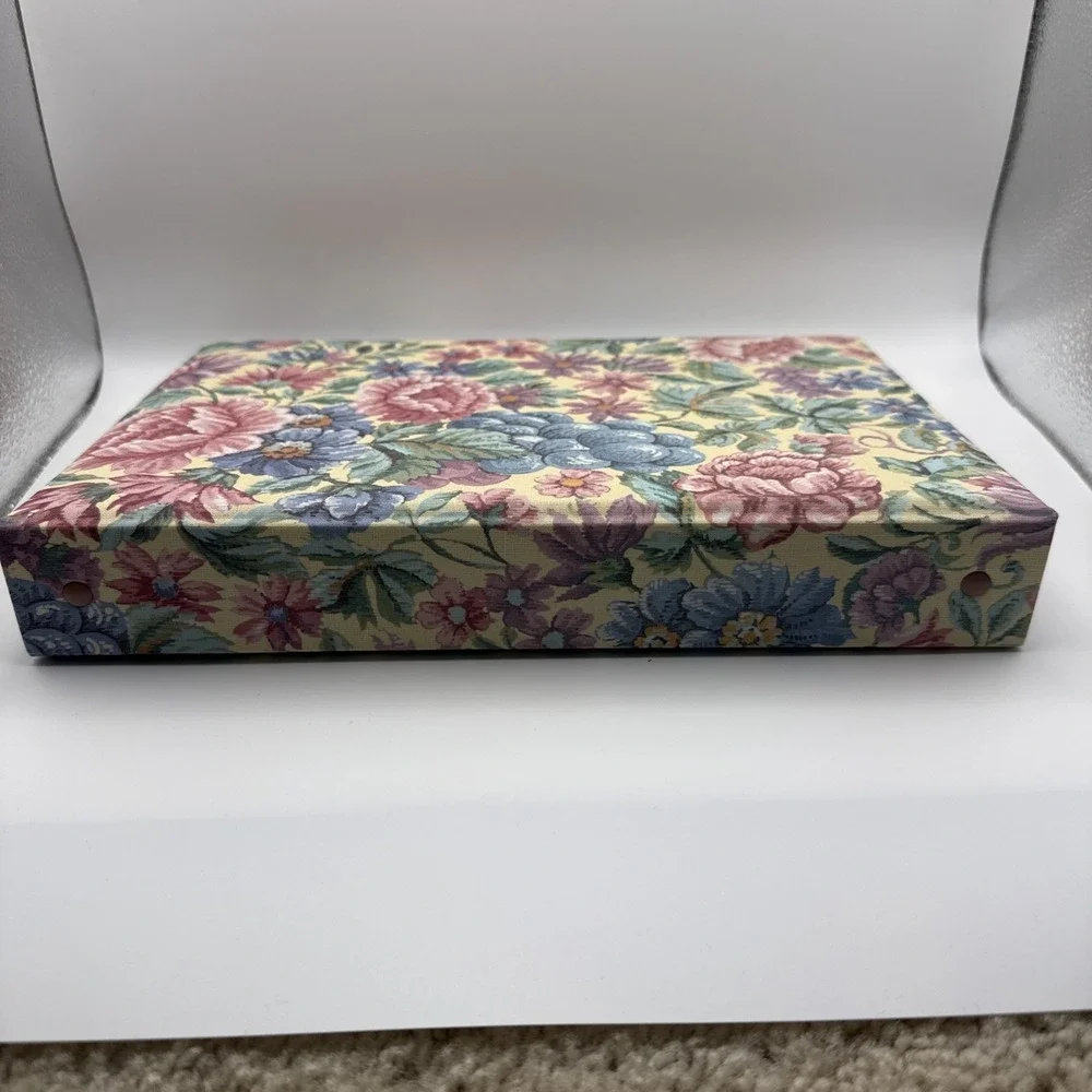VTG C.R. Gibson Floral Tapestry CD Album Storage